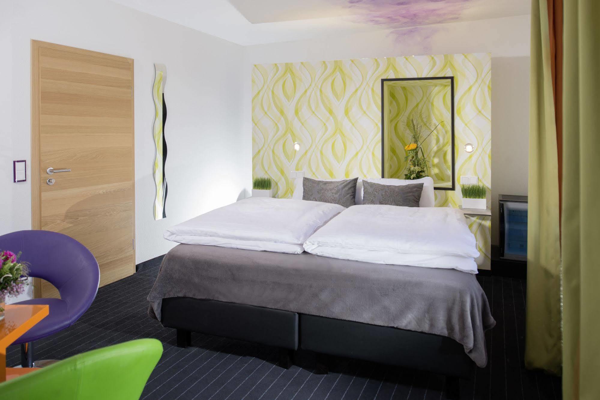 Marxzell Hotel Landgasthof Koenig Von Preussen מראה חיצוני תמונה